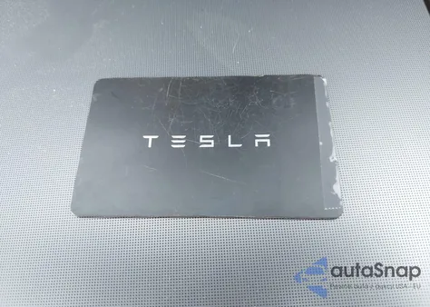 2025 Tesla Model 3 Long Range Rear-Wheel Drive from USA, damaged, VIN 5YJ3E1EA7SF891009